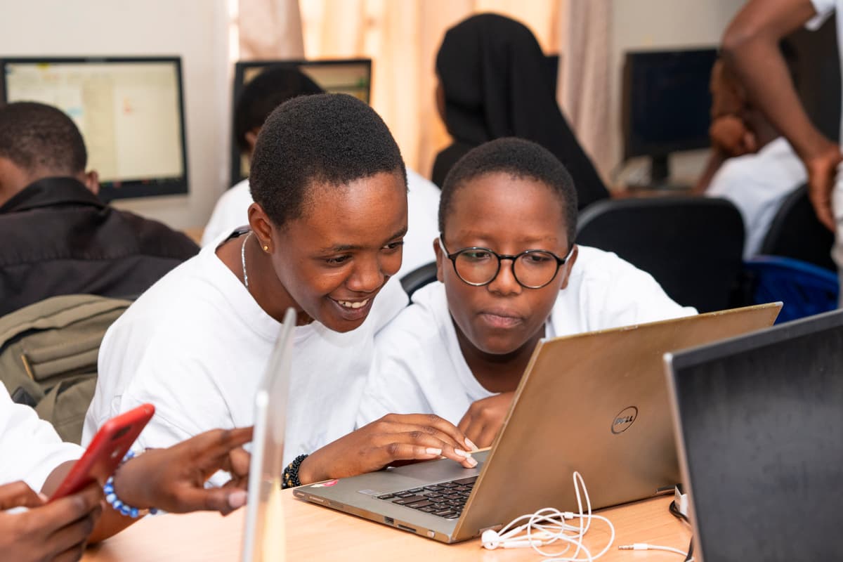 Students learning together